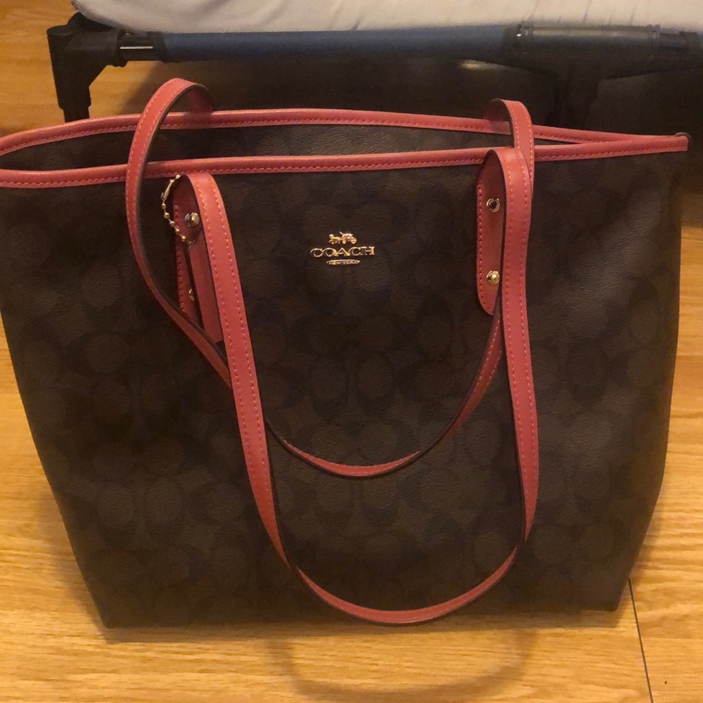 Coach Cig City Zip Tote